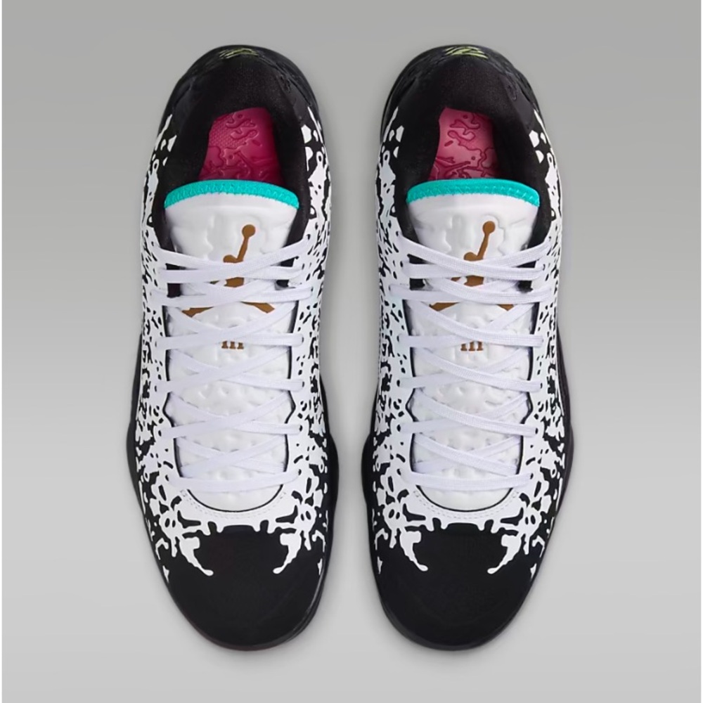 Nike Zion 3 Jordan Basketball Shoes